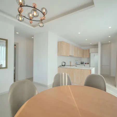 Exclusive Penthouse With Private Pool Panoramic Views Daire Girne