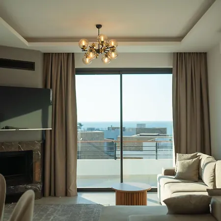 Exclusive Penthouse With Private Pool Panoramic Views * Girne