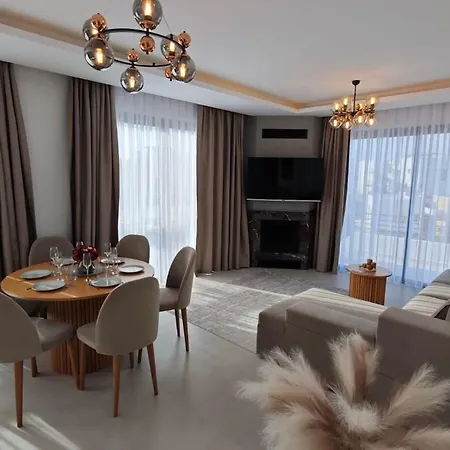 Exclusive Penthouse With Private Pool Panoramic Views * Girne